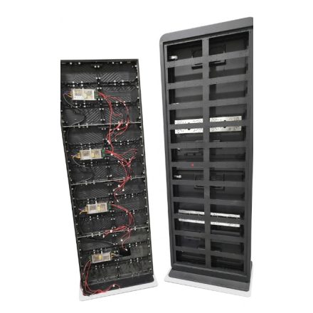 Ledposzter - Kültéri - P2.5- 640x1920mm - 4200Hz